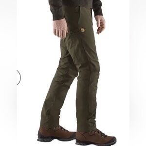 Fjall Raven 30/37 Sormland Tapered Trousers Regular Fit Mid Waist brown chinos